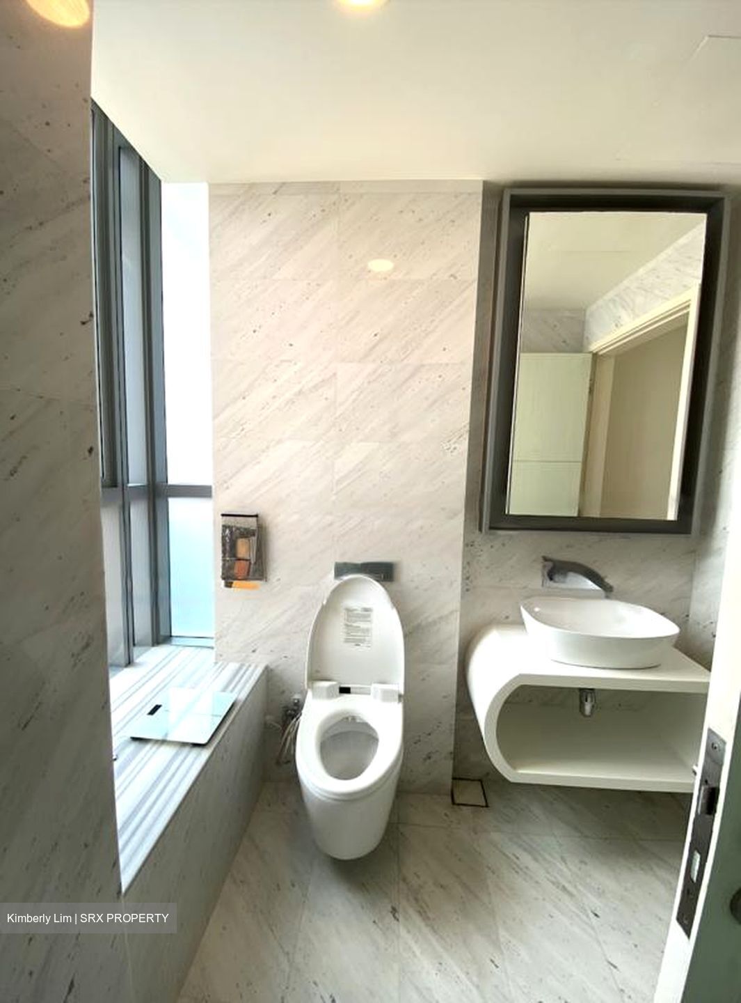 Lincoln Suites (D11), Condominium #475088281